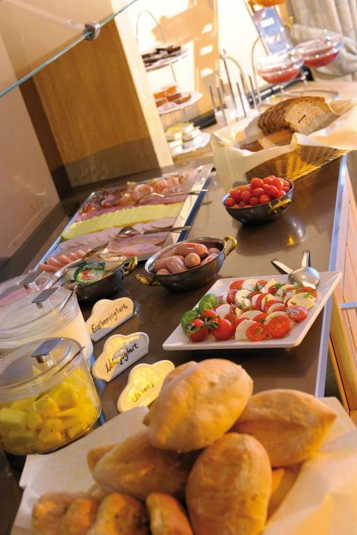 Landidyll Hotel Haus Hochstein Eslohe Ngoại thất bức ảnh